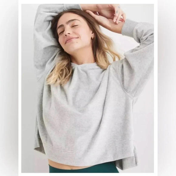 Aerie Velour Cropped Hoodie in Fresh
Bright Blue Size: L NWT - Picture 2 of 11